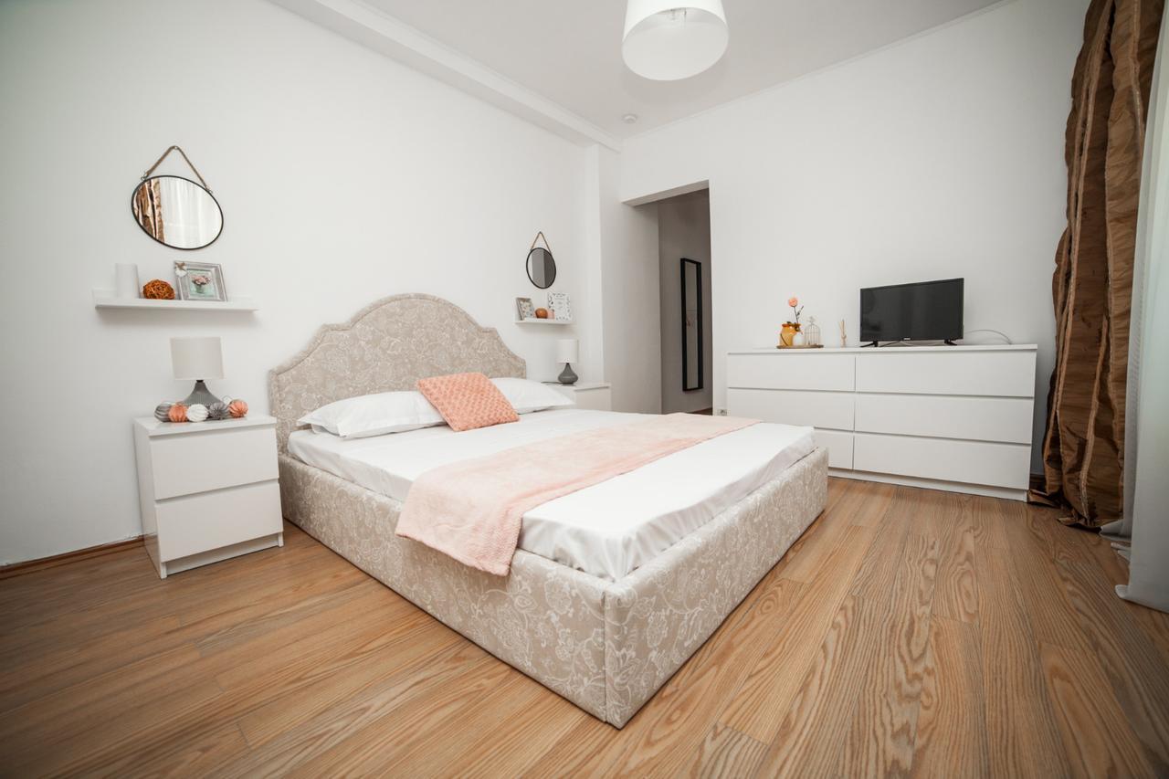Smart Rooms Bucarest Exterior foto