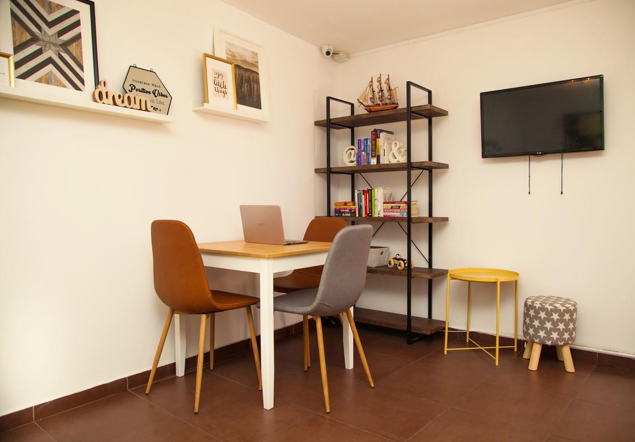 Smart Rooms Bucarest Exterior foto