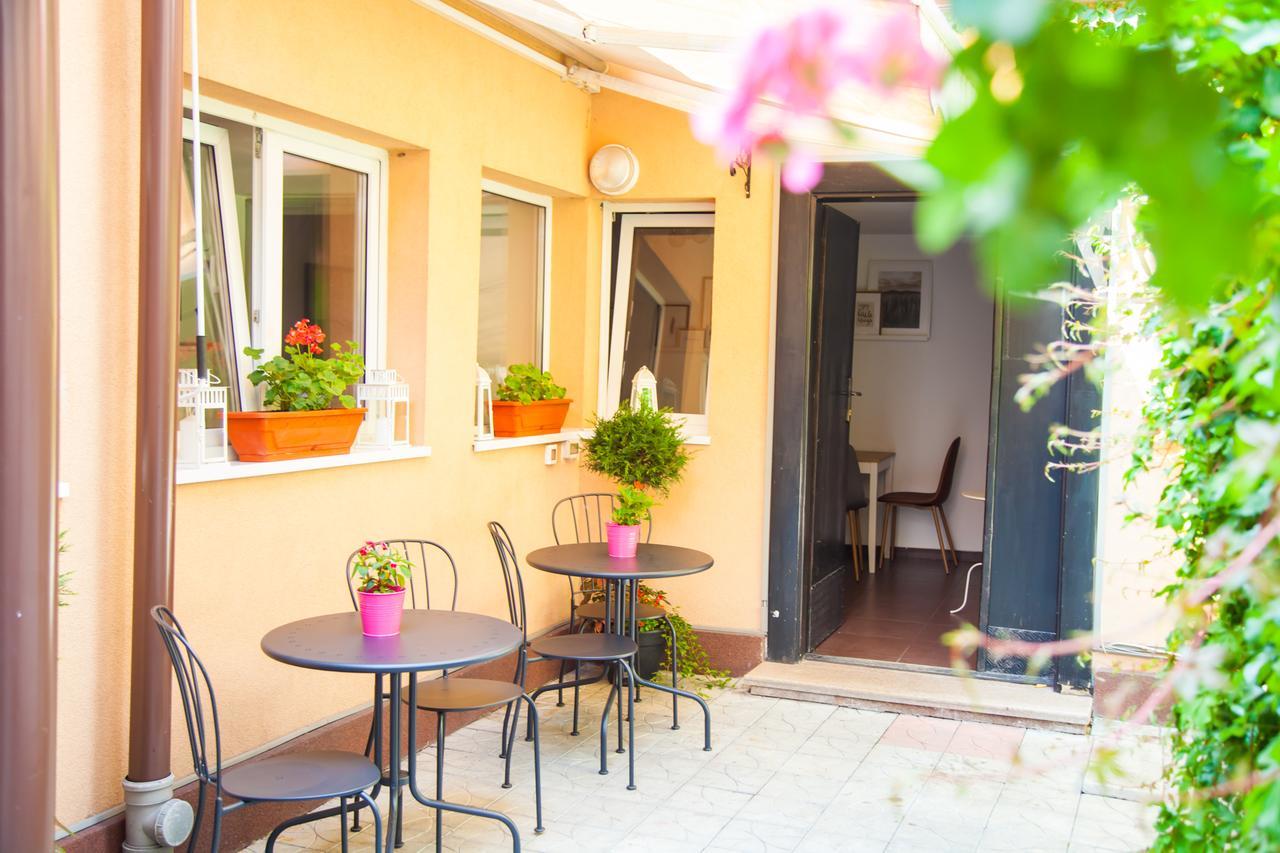 Smart Rooms Bucarest Exterior foto